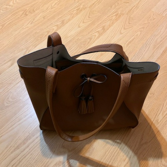 Jessica Simpson Handbags - Jessica Simpson Purse